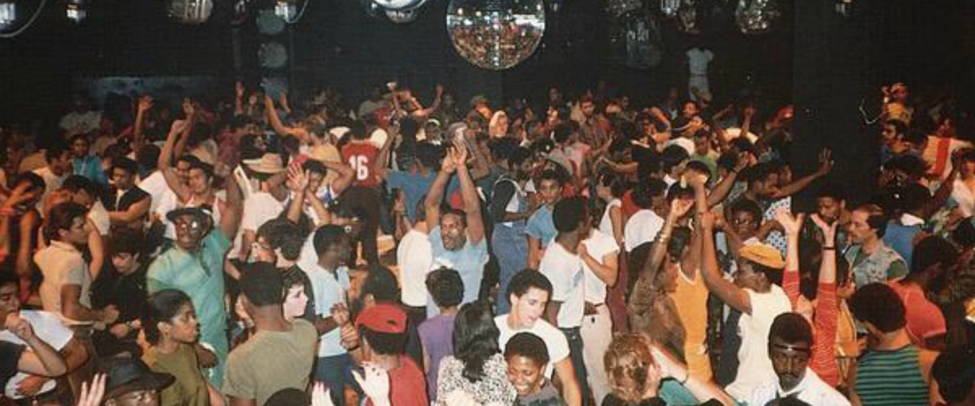 Famous House Dance Moves: The Ultimate Guide to the History, Styles, and Culture of House Music